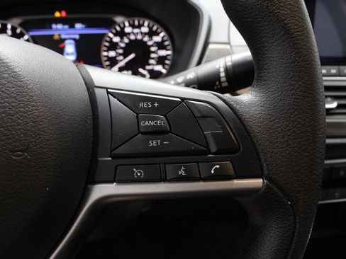 Certified 2024 Nissan Altima 2.5 SV FWD image 28