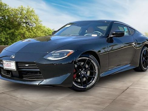 New 2027 Nissan Z Performance RWD image 2