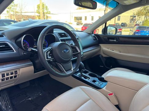 Used 2018 Subaru Outback 2.5i Limited w/ Popular Package #2 image 14