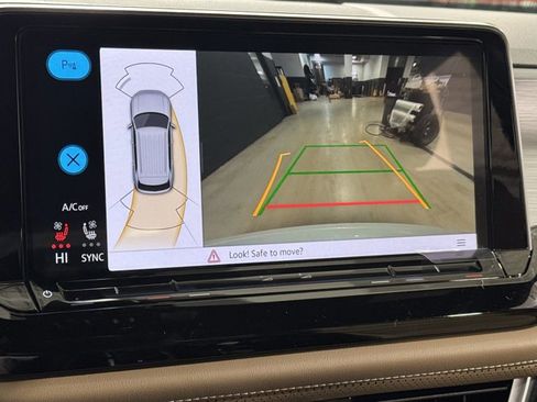 New 2026 Volkswagen Atlas Cross Sport SE image 27