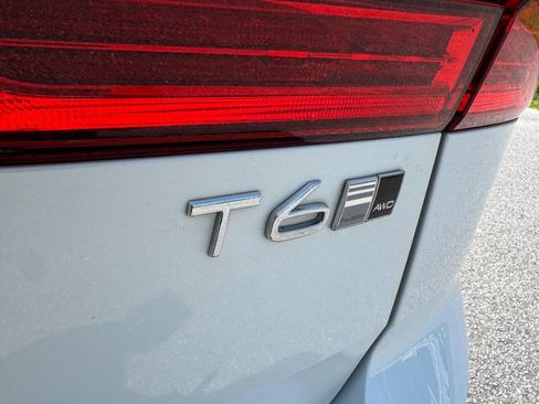 Used 2019 Volvo XC60 T6 Inscription w/ Protection Package AWD/4WD image 32