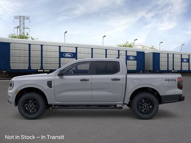 New 2026 Ford Ranger XLT w/ Black Appearance Package AWD/4WD image 3
