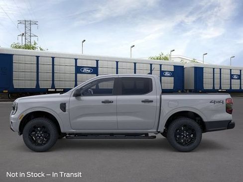 New 2026 Ford Ranger XLT w/ Black Appearance Package AWD/4WD image 3