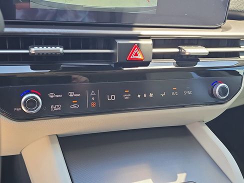 New 2026 Kia Sportage EX AWD/4WD image 25