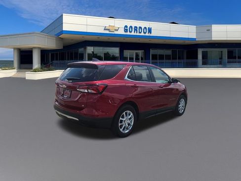 Used 2024 Chevrolet Equinox LT FWD image 6
