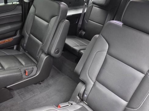 Used 2020 Chevrolet Suburban Premier w/ RST 6.2L Performance Edition image 24