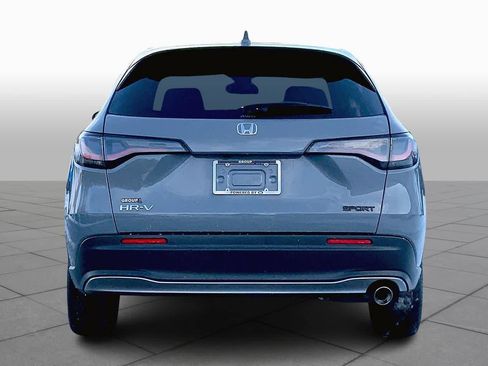 Used 2024 Honda HR-V Sport image 4
