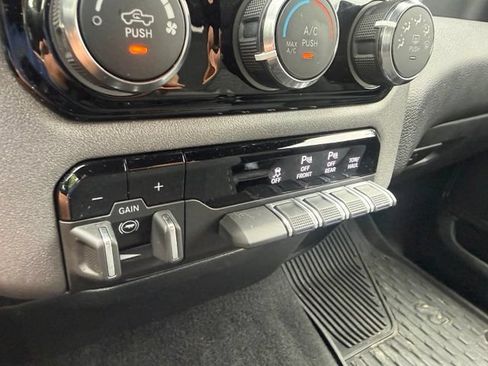 Used 2025 RAM 1500 Tradesman AWD/4WD image 30