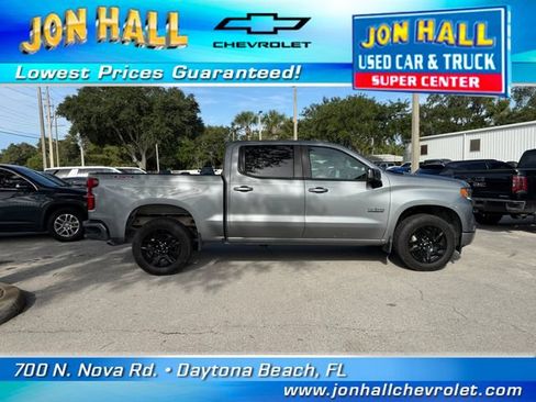 Used 2024 Chevrolet Silverado 1500 RST AWD/4WD image 11