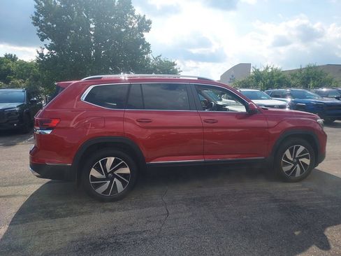 Used 2024 Volkswagen Atlas SEL AWD/4WD image 7
