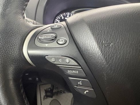 Used 2019 Nissan Pathfinder SL FWD image 22