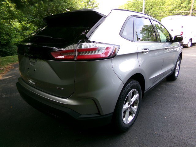 Used 2023 Ford Edge SE AWD/4WD image 9