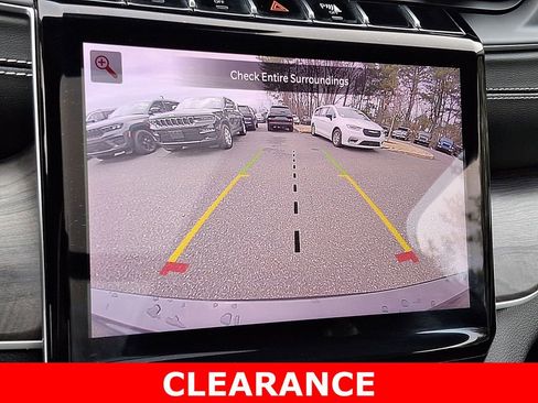 Used 2022 Jeep Grand Cherokee L Limited AWD/4WD image 21