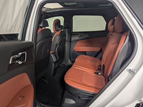 New 2026 Kia Sportage SX FWD image 23