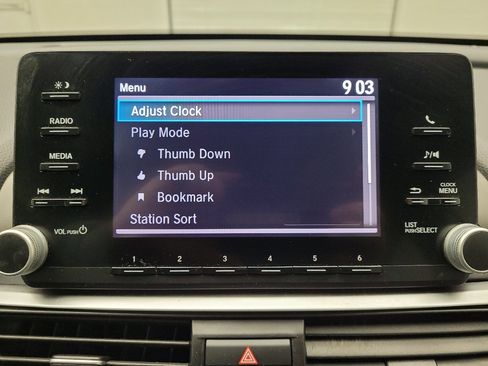Used 2018 Honda Accord LX image 25