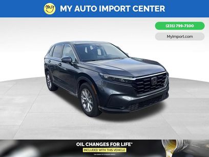 Used 2025 Honda CR-V EX