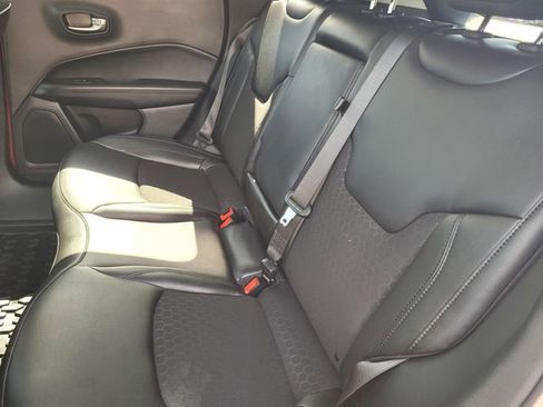 Used 2020 Jeep Compass Latitude image 13