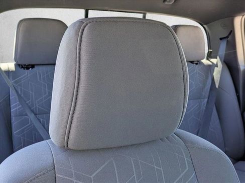 Used 2018 Toyota Tacoma TRD Sport image 15