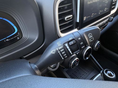 New 2026 Hyundai Venue SEL image 32