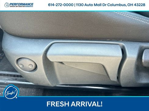 Used 2021 Nissan Rogue S FWD image 18