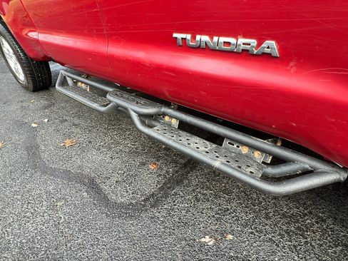 Used 2011 Toyota Tundra 4x4 Double Cab image 23