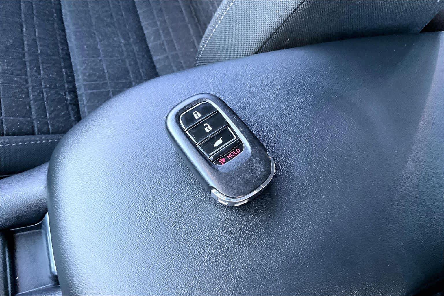 Used 2023 Honda HR-V LX image 14