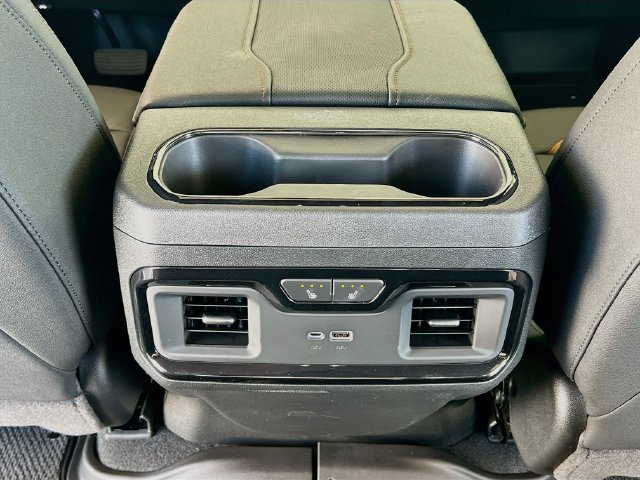 New 2026 GMC Sierra 1500 AT4 w/ AT4 Premium Package AWD/4WD image 18