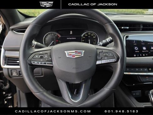 Certified 2023 Cadillac XT4 Sport FWD image 25