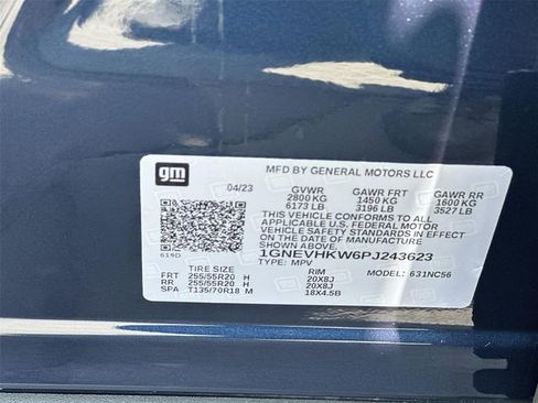 Used 2023 Chevrolet Traverse LT w/ LT Premium Package AWD/4WD image 34