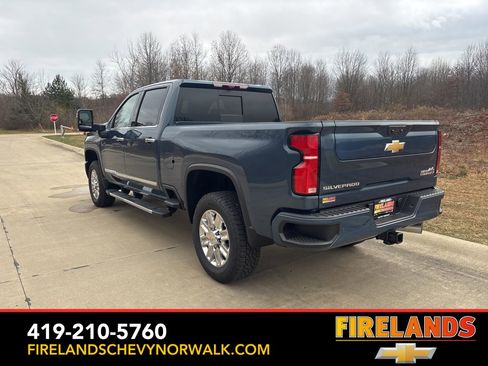 New 2025 Chevrolet Silverado 3500 High Country w/ Technology Package image 7