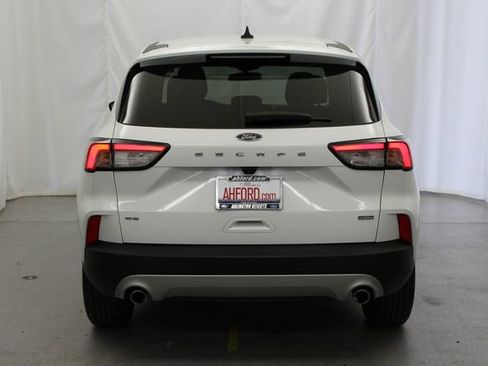 Used 2021 Ford Escape SE FWD image 10