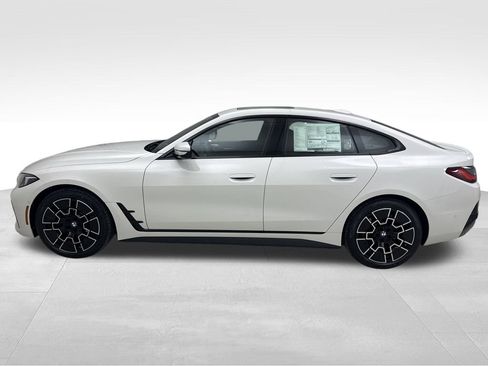 New 2026 BMW 430i xDrive w/ M Sport Package image 6