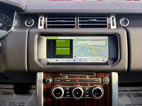 Used 2017 Land Rover Range Rover image 40