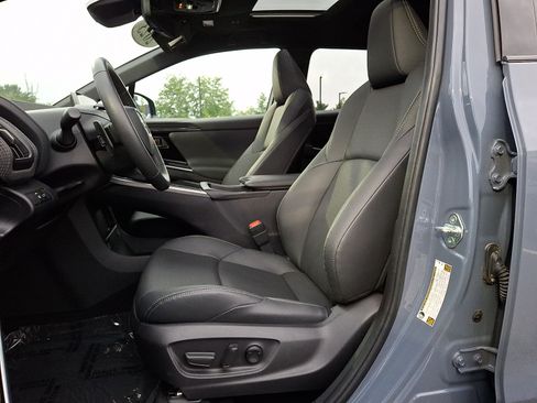 Used 2023 Subaru Solterra AWD image 14