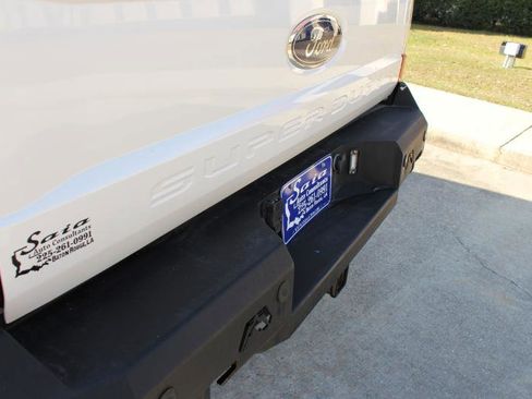 Used 2017 Ford F250 Lariat w/ Lariat Ultimate Package image 22