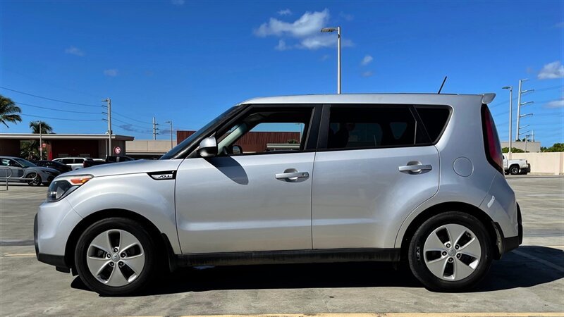 Used 2015 Kia Soul + w/ Eco Package FWD image 2
