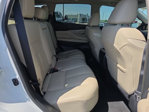 Used 2023 Nissan Murano SL w/ SL Moonroof Package FWD image 15