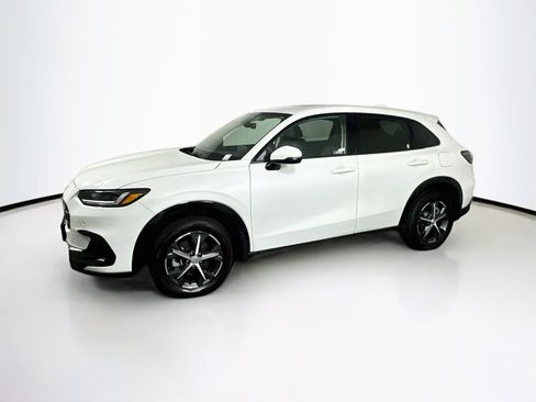 Used 2024 Honda HR-V EX-L image 4