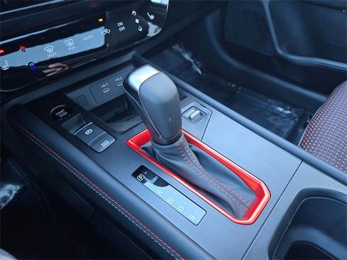 New 2026 Nissan Kicks SR image 24