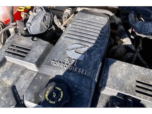 Used 2017 RAM 2500 Laramie image 33