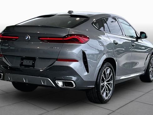Certified 2026 BMW X6 xDrive40i AWD/4WD image 12