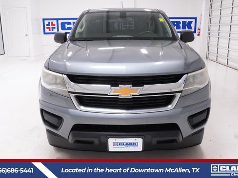 Used 2020 Chevrolet Colorado W/T w/ WT Convenience Package RWD image 2