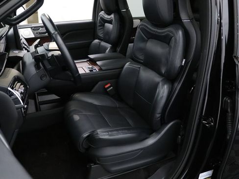 Used 2024 Lincoln Navigator L Reserve AWD/4WD image 15