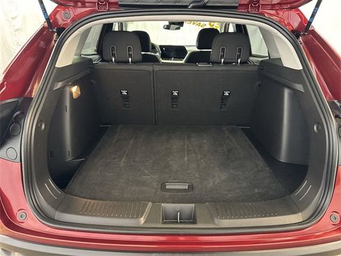 Certified 2025 Chevrolet Trax LS image 22