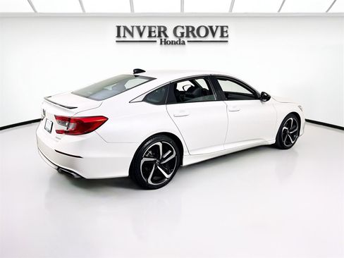 Used 2022 Honda Accord Sport image 5