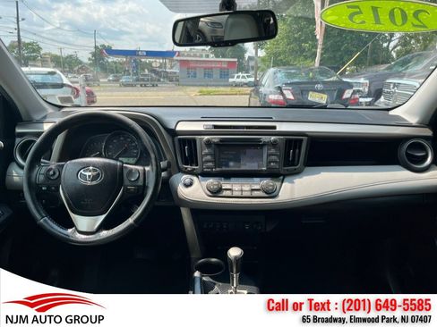 Used 2015 Toyota RAV4 Limited AWD/4WD image 41