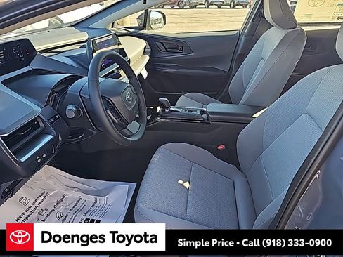 New 2026 Toyota Prius LE image 12