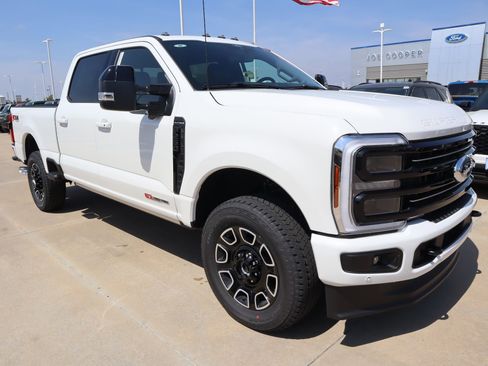 New 2026 Ford F250 Platinum AWD/4WD image 1