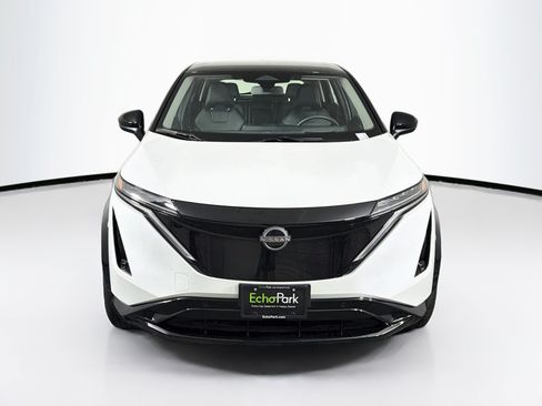 Used 2024 Nissan Ariya FWD image 2