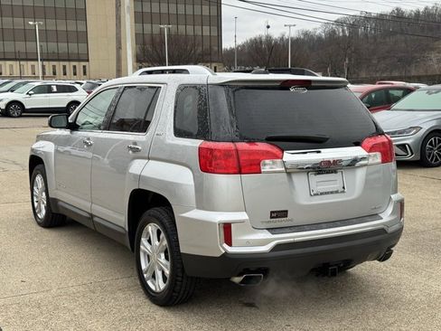 Used 2017 GMC Terrain SLT w/ Open Road Package image 3